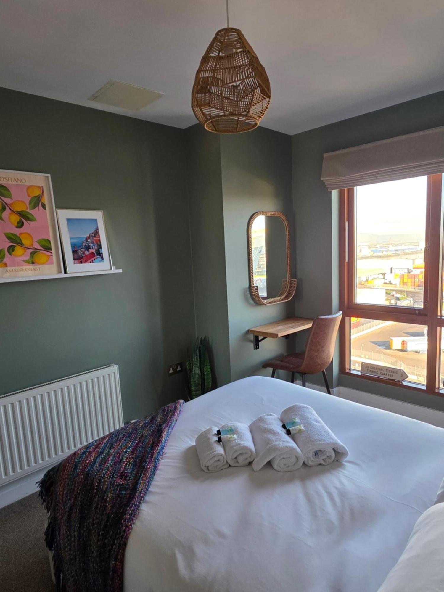 Sailortown Stays - 4 Star Luxury Apartment Belfast Dış mekan fotoğraf
